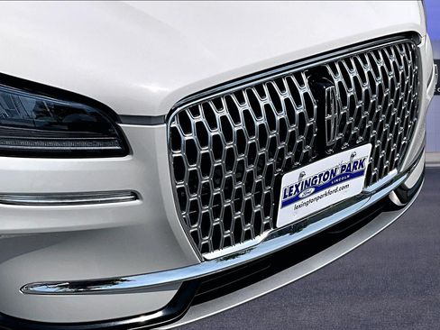 Used 2023 Lincoln Corsair FWD image 33