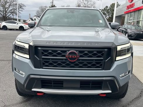 Used 2024 Nissan Frontier Pro-X image 8