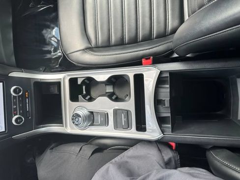 Certified 2023 Ford Edge SEL AWD/4WD image 18