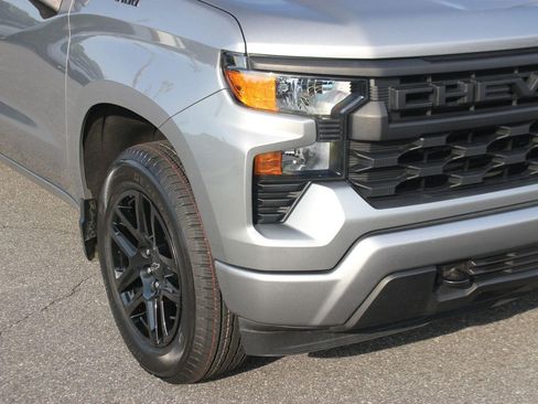 Used 2024 Chevrolet Silverado 1500 Custom w/ LPO, Dark Essentials Package AWD/4WD image 9