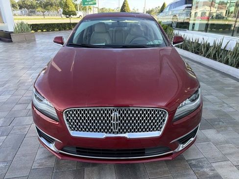 Used 2017 Lincoln MKZ Reserve FWD image 7