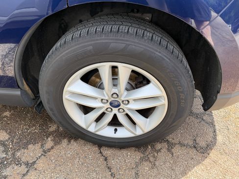 Used 2016 Ford Edge SEL w/ Equipment Group 201A AWD/4WD image 10