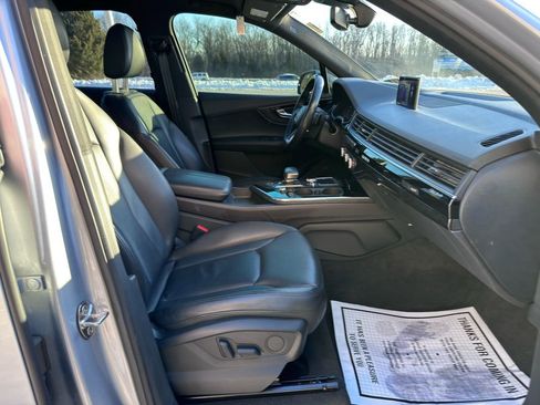Used 2019 Audi Q7 3.0T Premium w/ Convenience Package image 31