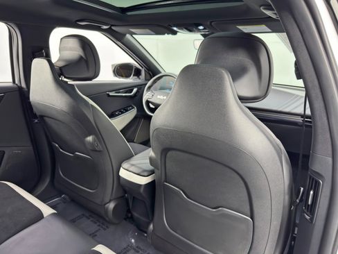 Used 2024 Kia EV6 GT-Line image 35