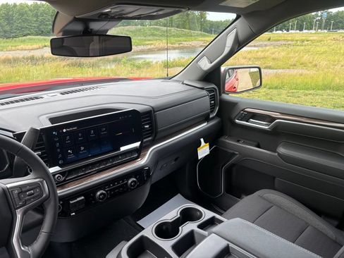 New 2026 Chevrolet Silverado 1500 LT AWD/4WD image 45