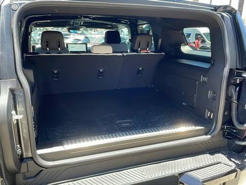 Used 2025 GMC Hummer EV 3X AWD/4WD image 36