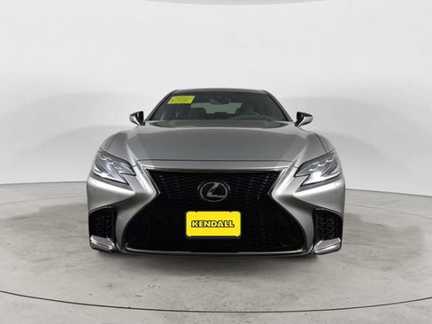 Used 2019 Lexus LS 500 F Sport w/ Accessory Package (Z1) AWD/4WD image 8