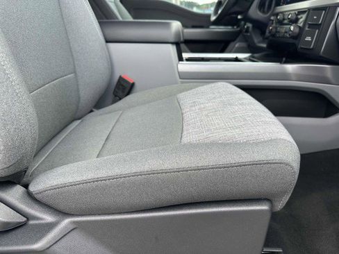 New 2025 Ford F250 XLT w/ Black Appearance Package image 13