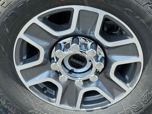 New 2025 Ford F350 XLT image 11