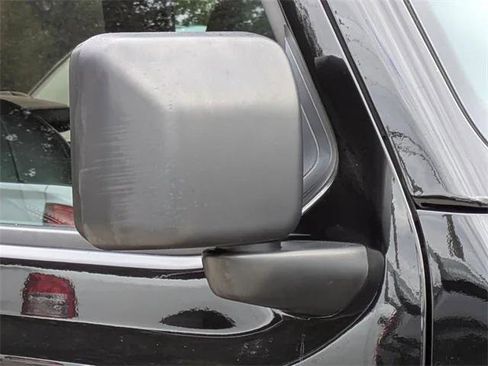 Certified 2022 Jeep Wrangler Unlimited Sahara image 12