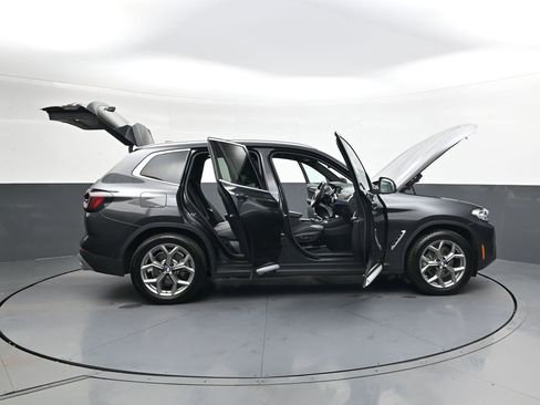 Used 2024 BMW X3 sDrive30i w/ Convenience Package image 40