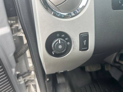 Used 2015 Ford F350 Lariat w/ Chrome Package AWD/4WD image 19