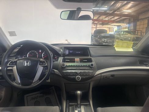 Used 2012 Honda Accord LX image 18