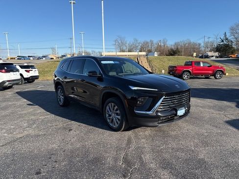 Certified 2025 Buick Enclave Preferred image 7