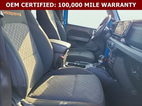 Certified 2024 Jeep Gladiator Mojave w/ Convenience Group AWD/4WD image 18