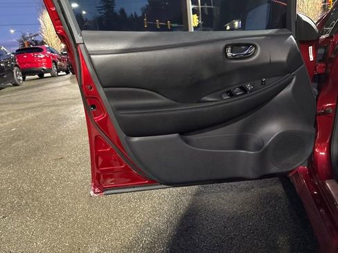 Used 2024 Nissan Leaf SV Plus image 16