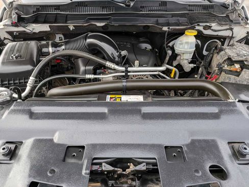 Used 2018 RAM 1500 Rebel image 15