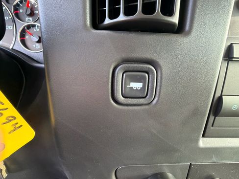 New 2025 Chevrolet Express 2500 w/ Driver Convenience Package image 25
