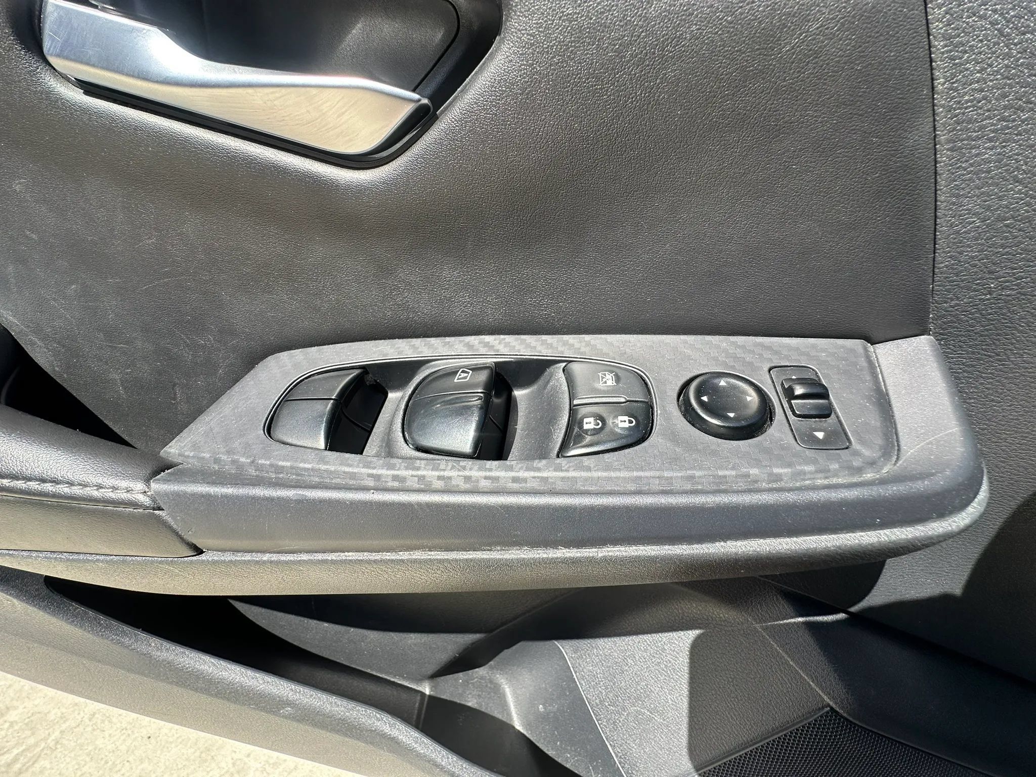 Used 2021 Nissan Sentra SV FWD image 38