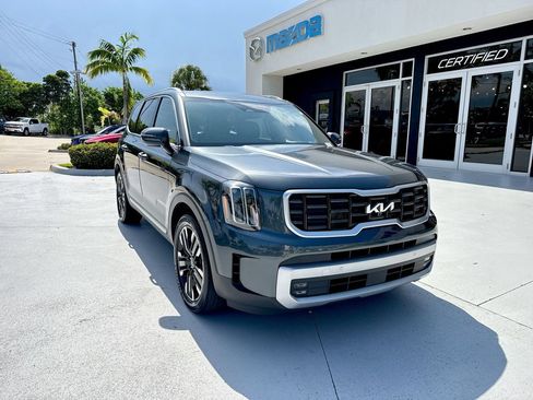 Used 2023 Kia Telluride SX Prestige AWD/4WD image 7