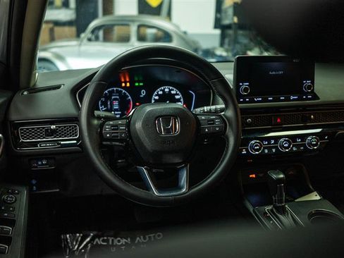 Used 2023 Honda Civic EX-L image 15