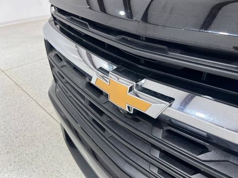 Used 2024 Chevrolet Traverse LS FWD image 29