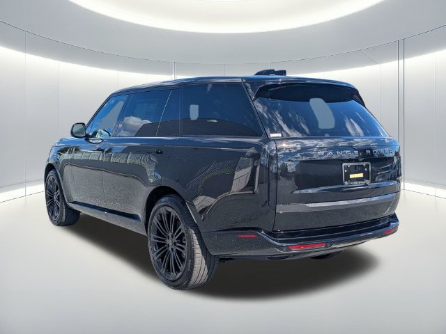 New 2027 Land Rover Range Rover Long Wheelbase SE AWD/4WD image 8