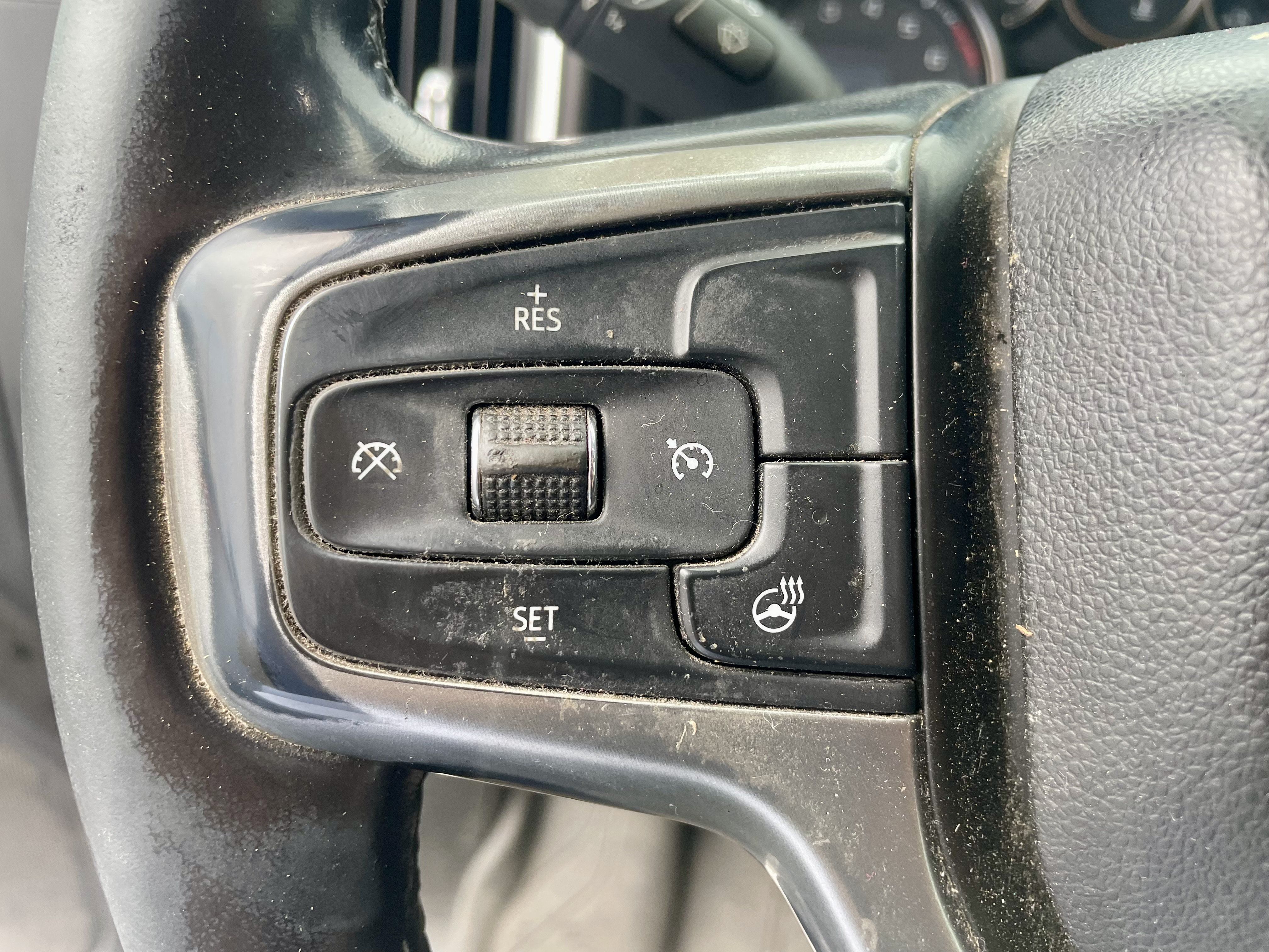 Used 2019 Chevrolet Silverado 1500 LT w/ All-Star Edition RWD image 13