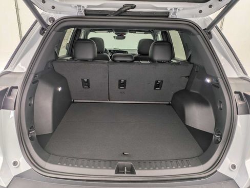 New 2026 Chevrolet Equinox RS w/ Convenience Package III AWD/4WD image 32