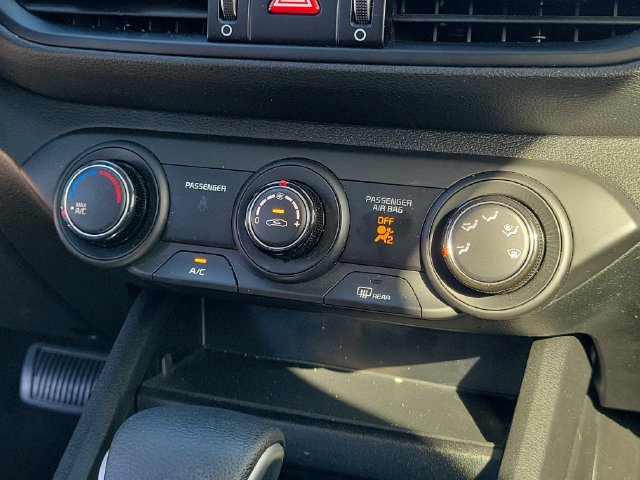 Certified 2024 Kia Forte LXS FWD image 27
