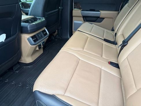 Used 2021 Ford F150 Lariat AWD/4WD image 17