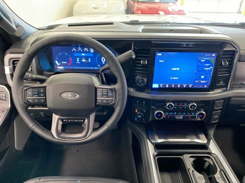 New 2026 Ford F350 Platinum w/ FX4 Off-Road Package AWD/4WD image 10