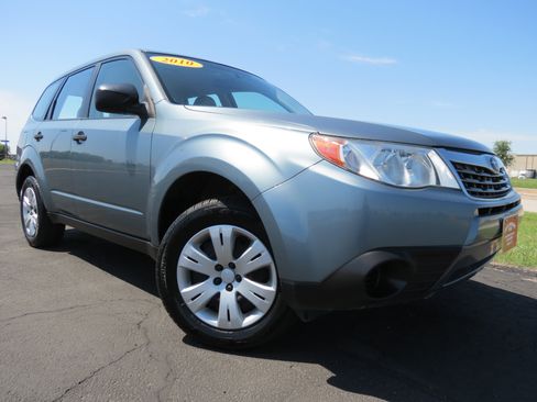 Used 2010 Subaru Forester 2.5X image 2