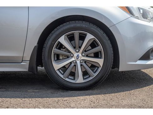 Used 2016 Subaru Legacy 3.6R Limited AWD/4WD image 9