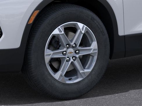 New 2026 Chevrolet Blazer LT image 33