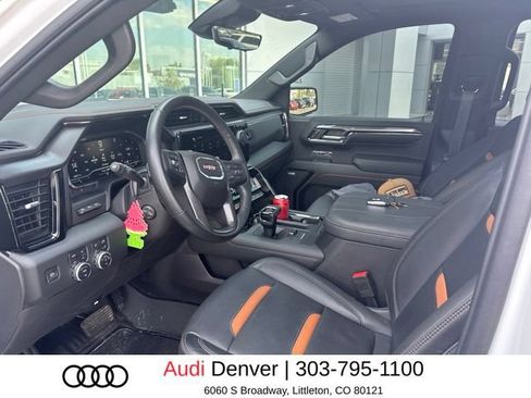 Used 2023 GMC Sierra 1500 AT4 w/ AT4 Premium Package AWD/4WD image 7