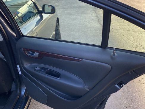 Used 2006 Volvo S60 2.5T image 18