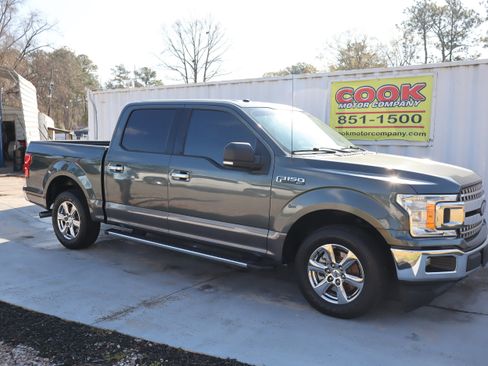 Used 2018 Ford F150 XLT w/ Equipment Group 302A Luxury image 3