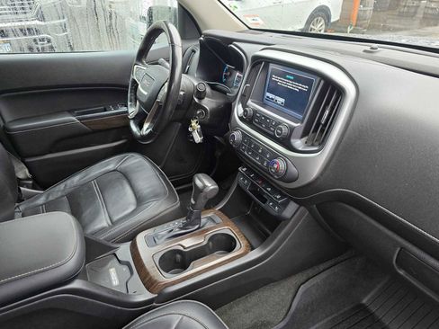 Used 2017 GMC Canyon Denali image 10