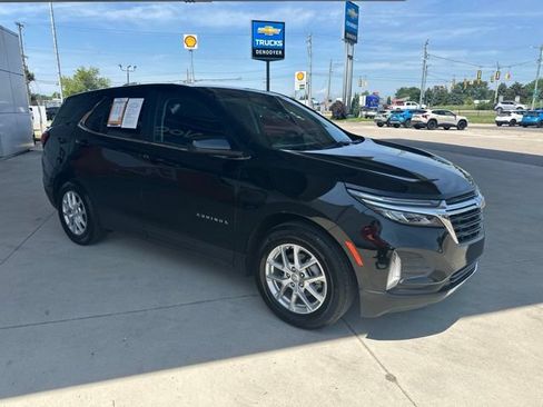 Used 2023 Chevrolet Equinox LT FWD image 4