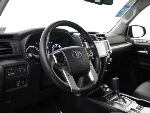 Used 2024 Toyota 4Runner SR5 Premium image 20