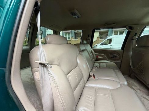 Used 1997 GMC Yukon 4WD 4-Door w/ Marketing Opt Pkg 5 image 46