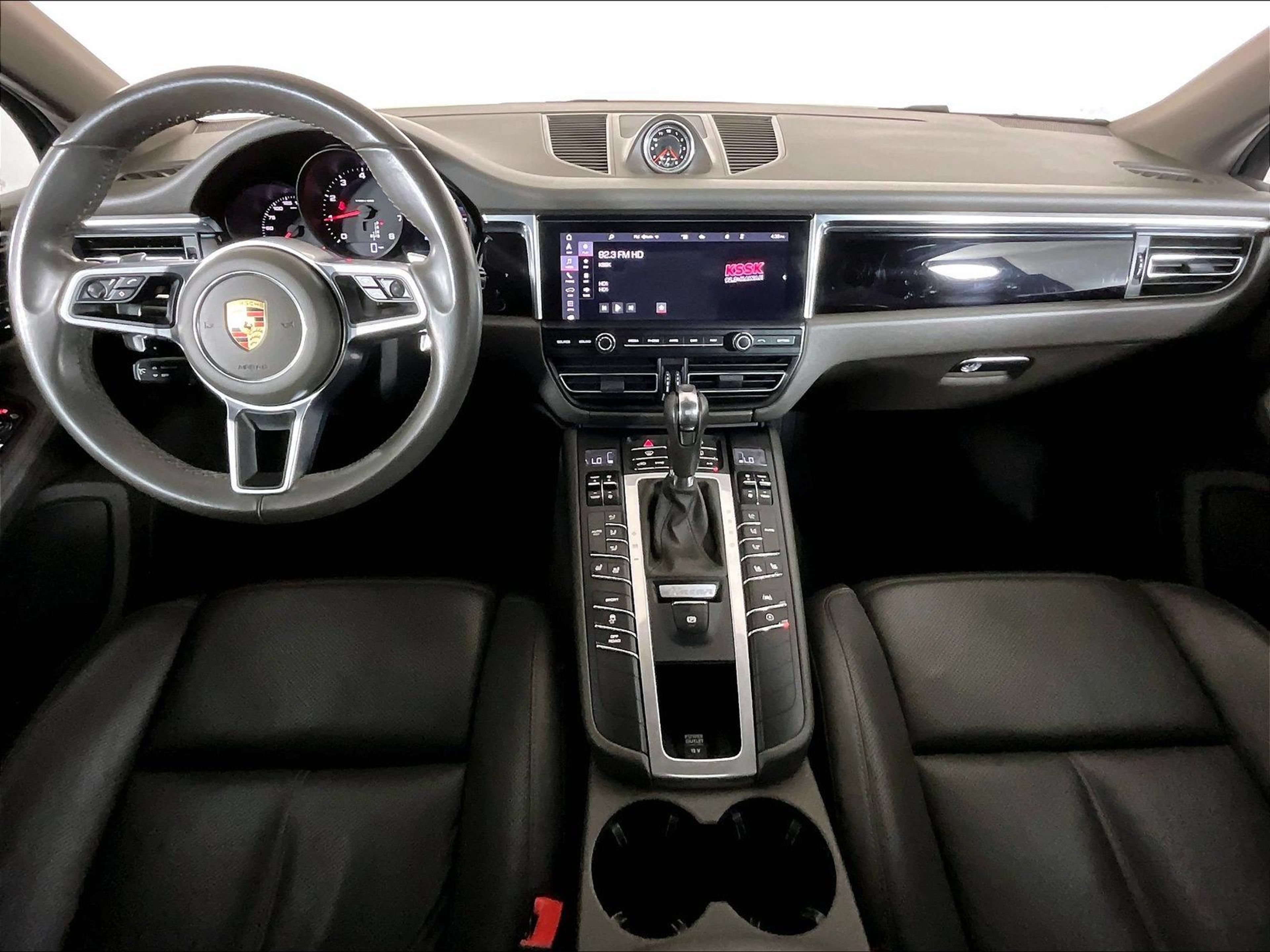 Certified 2020 Porsche Macan AWD/4WD image 12