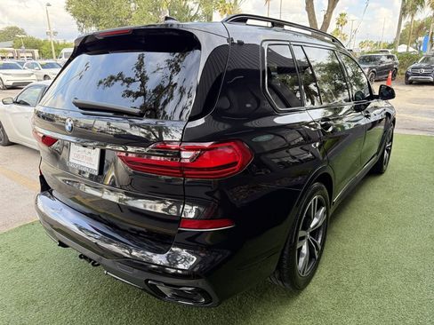 Used 2022 BMW X7 xDrive40i w/ M Sport Package AWD/4WD image 6