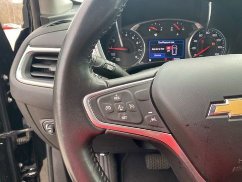 Used 2022 Chevrolet Equinox LT image 19