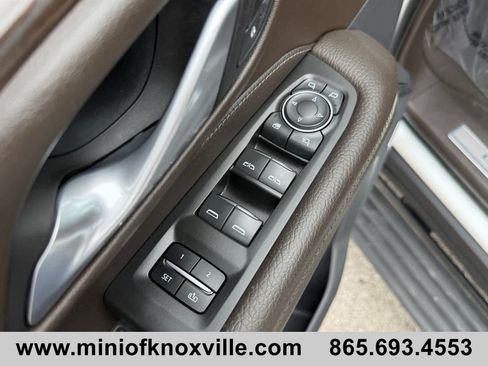 Used 2022 GMC Yukon Denali w/ Max Trailering Package AWD/4WD image 18