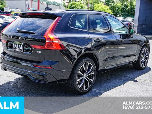Used 2024 Volvo XC60 B5 Plus AWD/4WD image 5
