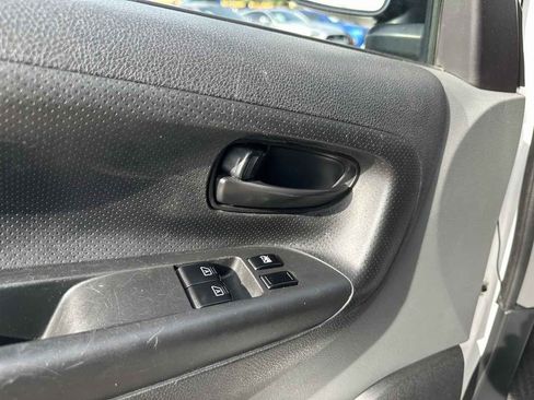 Used 2020 Nissan NV200 S image 11