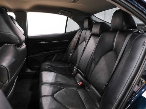 Used 2019 Toyota Camry XSE FWD image 38