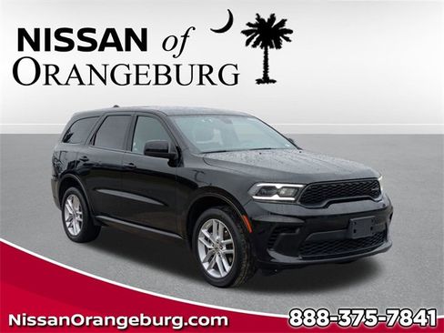 Used 2024 Dodge Durango GT image 1
